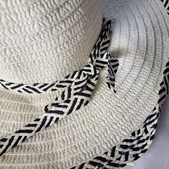50% off Rampage straw wide brim sun hat - Picture 2 of 4